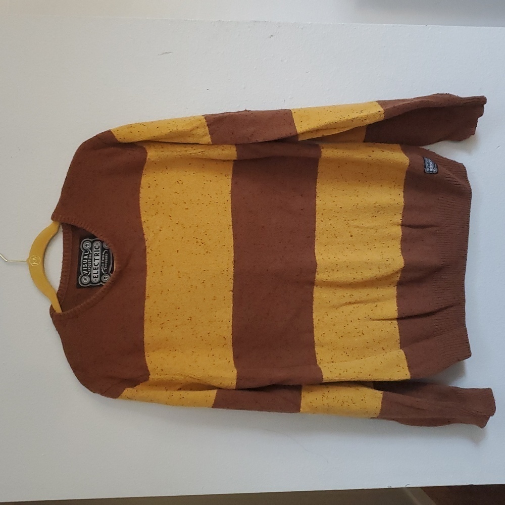 Electric Visual Evolution Chunk Sweater - image 1